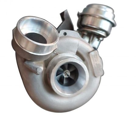 Otomatik yedek parçalar Turboşarjör GT2256V 715910-0002 6120960599 Mercedes Benz C270 OM612 Motoru için Fit garrett Turboşarjör